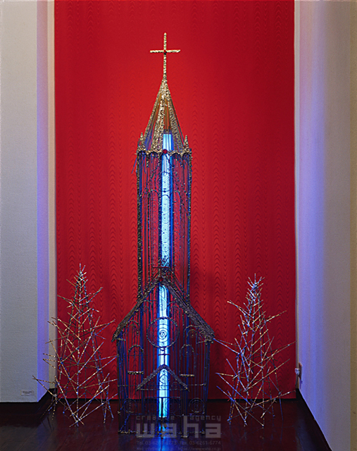 イラスト＆写真のストックフォトwaha（ワーハ）　針金、ワイヤー、行事、飾る、教会、十字架、建物、神聖な、静か　藤掛 正邦　11-0339c
