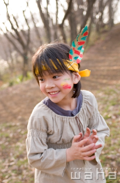 イラスト＆写真のストックフォトwaha（ワーハ）　人物、日本人、子供、冬、秋、レジャー、季節、四季、子ども、こども　pc6-0066b